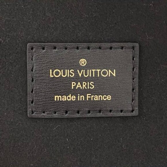 Louis Vuitton LV Monogram Vanity PM bag - Picture 9 of 16